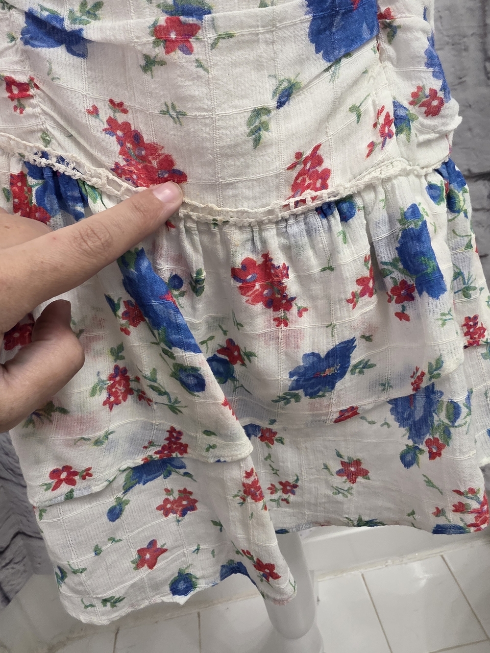 LoveShackFancy Arlo Floral Print dress Size 6 *With Stains* - Picture 13 of 16